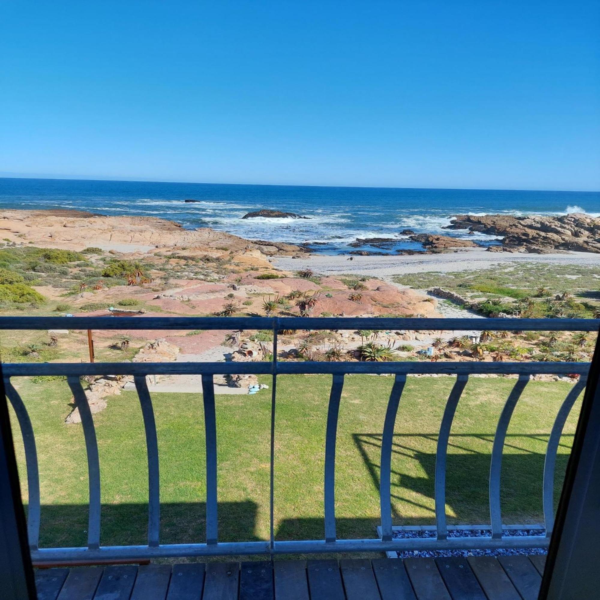 Lambertsbay Beachfront Lambert's Bay Room photo